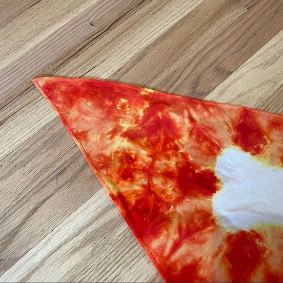 Tie dye bandana neckerchief fire sky with bone - Picture 4 of 5
